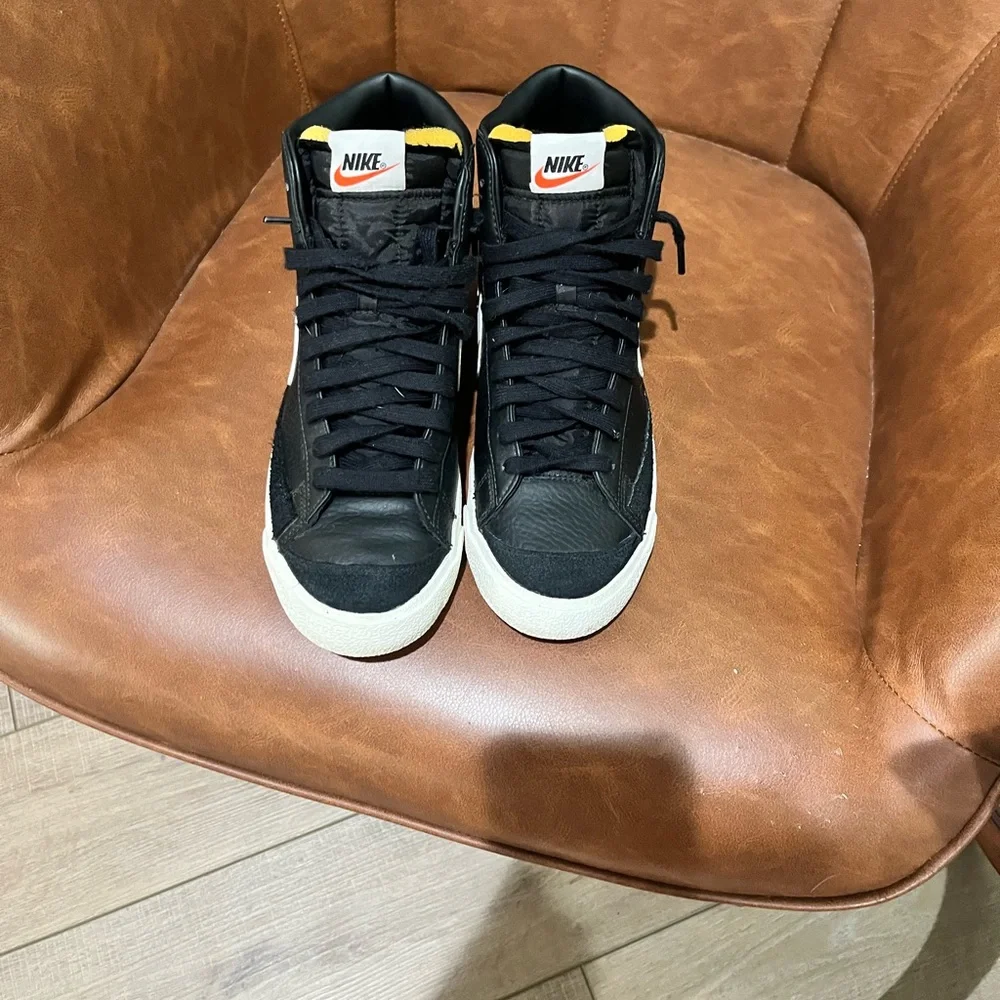 Nike Men's Blazer Mid 77 Vintage black Sail